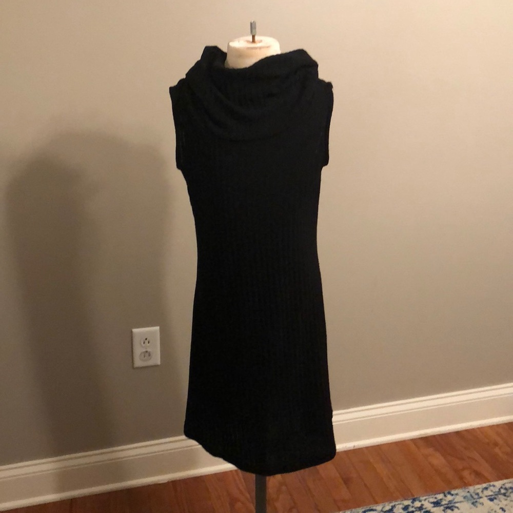Sleeveless Black fitting dress with attached scarf